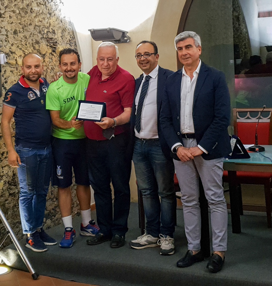 Premiazione Asd Viagrande calcio a 5 (Serie C1)